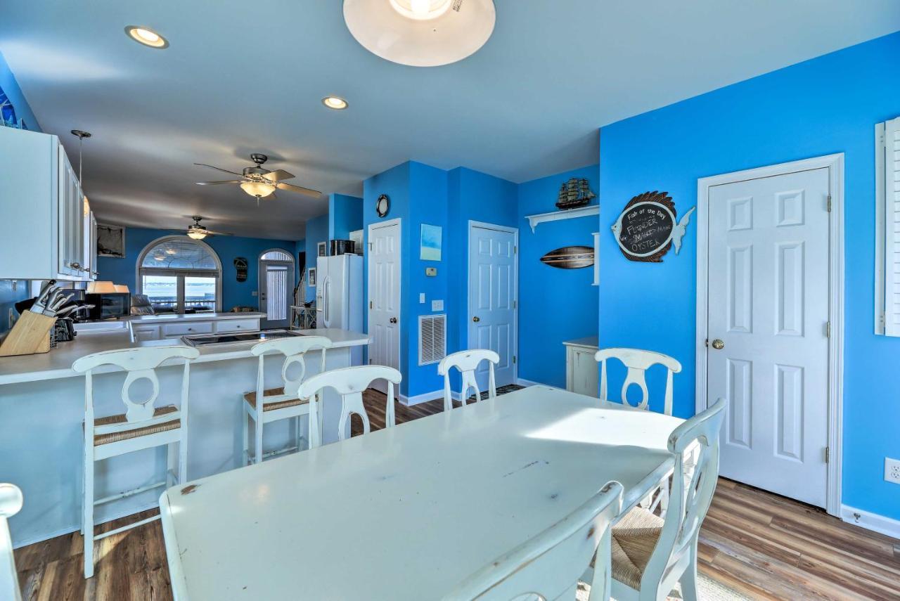 Waterfront Emerald Isle Home With Dock Access! Zewnętrze zdjęcie