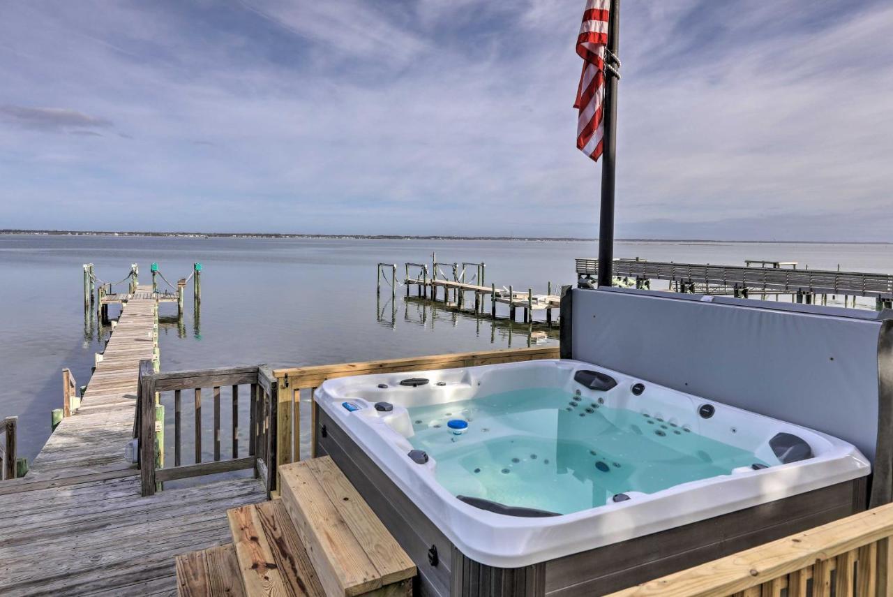 Waterfront Emerald Isle Home With Dock Access! Zewnętrze zdjęcie