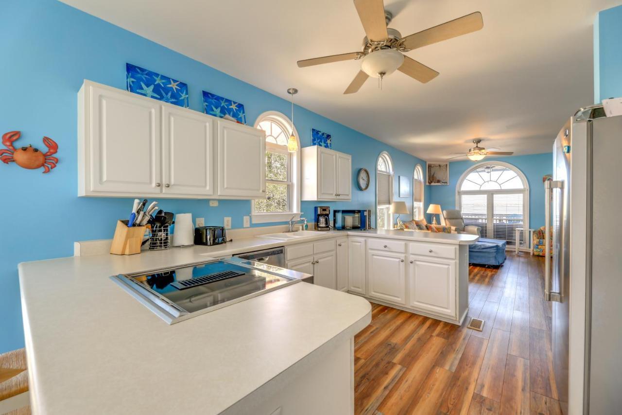 Waterfront Emerald Isle Home With Dock Access! Zewnętrze zdjęcie